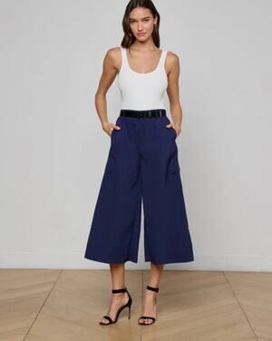 L'Agence Shoda Cropped Wide Leg Pant in Midnight 8